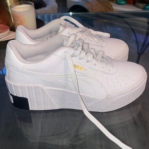 Platform puma sneakers